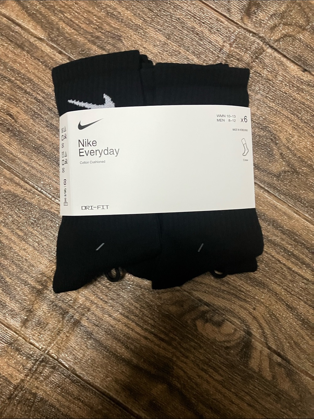 Nike Everyday Black Crew Socks - 6 Pack - Picture 4 of 4